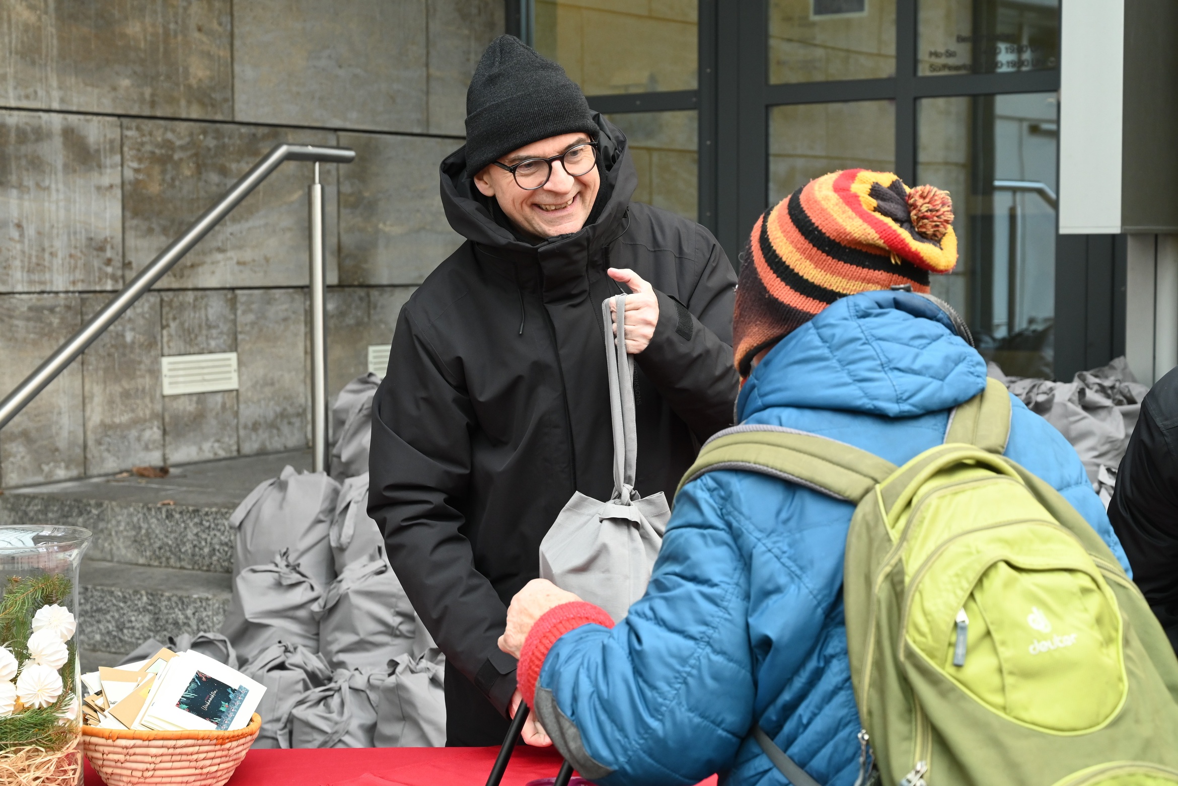 Weihnachtsandacht für wohnsitz- und obdachlose Menschen