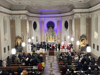 Familiengottesdienst am 3. Advent - Abschluss des Familiengottesdienstteams Familiengottesdienst am 3. Advent - Abschluss des Familiengottesdienstteams