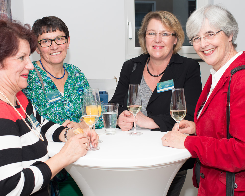 Nachrichten_Klaus Schmalzl