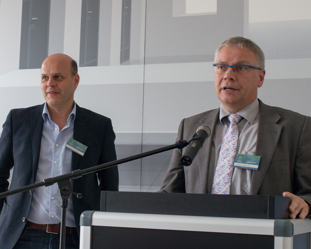 Nachrichten_Klaus Schmalzl