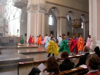 KIRCHLICHER--SCHULEN--SCHÜLERGOTTESDIENST