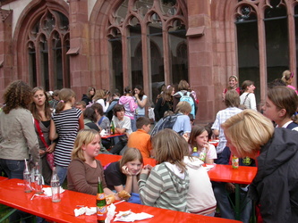 KIRCHLICHER--SCHULEN--SCHÜLERGOTTESDIENST