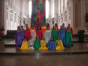 KIRCHLICHER--SCHULEN--SCHÜLERGOTTESDIENST