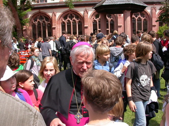 KIRCHLICHER--SCHULEN--SCHÜLERGOTTESDIENST
